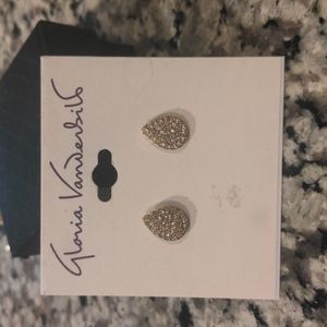 Holiday Teardrop sparkly earrings